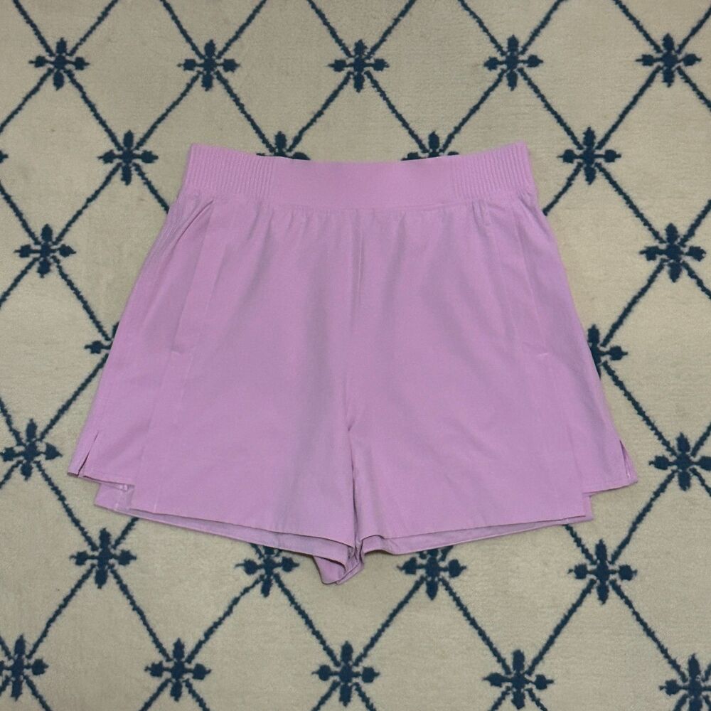 Lululemon Stretch Woven Relaxed-Fit High-Rise Short 4" - Vitapink